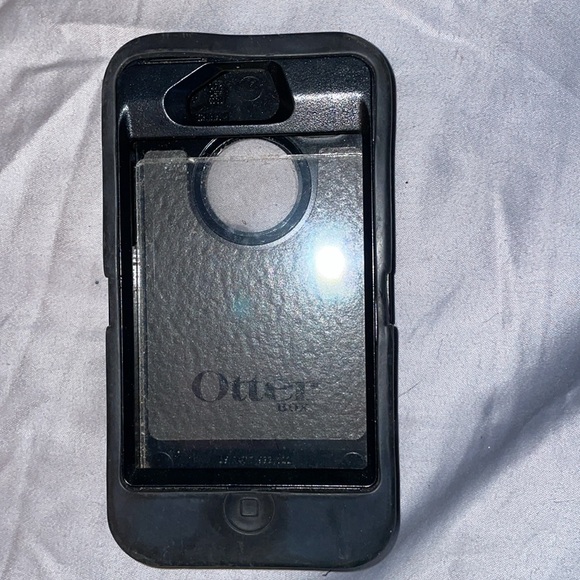 Water box for an older model iPhone - Picture 2 of 2